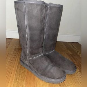 Classic Tall Gray Ugg Boots Fleece Lined Size 11